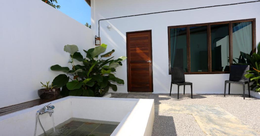 Rafflesia Resort Lundu Bagian luar foto